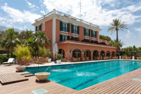  Hotel MR Les Rotes  Дения